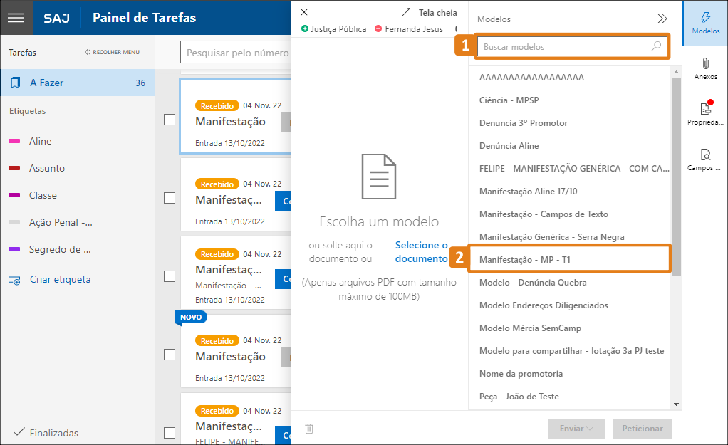 Interface do sistema SAJ com painel de tarefas à esquerda e janela de seleção de modelos à direita. Destaques em laranja na barra de busca 'Buscar modelos' e no item da lista