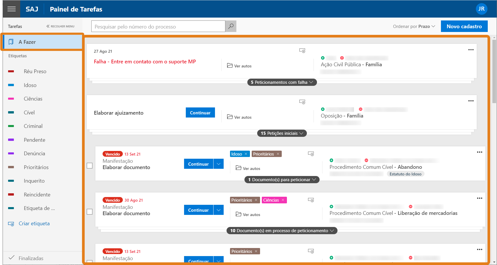 Painel de tarefas do sistema SAJ com lista de atividades. Destaques em laranja indicam tarefas vencidas e pendentes, incluindo ‘Falha – Entre em contato com o suporte MP’ e manifestações para elaborar documentos