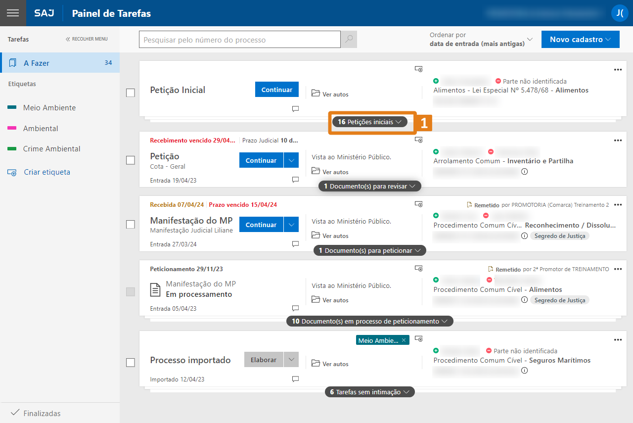 Painel de tarefas do sistema SAJ com lista de processos por status. Destaque em laranja indica ‘16 Petições iniciais’ em botão expansível.